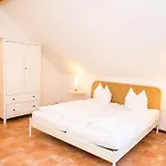 Elise Apartment *